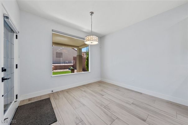 Empty room, Interior, Pendant Lights, Wood Texture Flooring