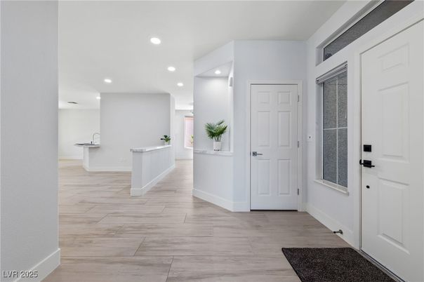 Interior, Recessed Lighting
