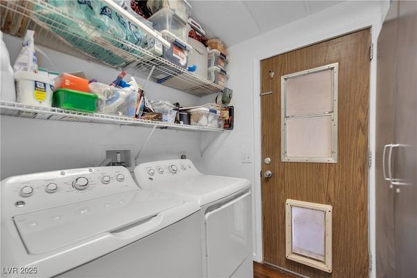 Interior, Utility Closets, Washer