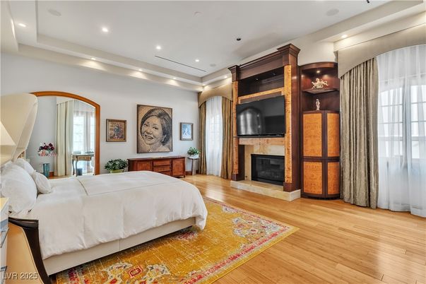 Bedroom, Fireplace, Interior, Recessed Lighting, Wood Texture Flooring