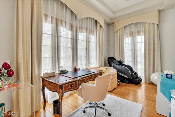Fitness Equipment, Home Office, Interior, Recessed Lighting, Wood Texture Flooring