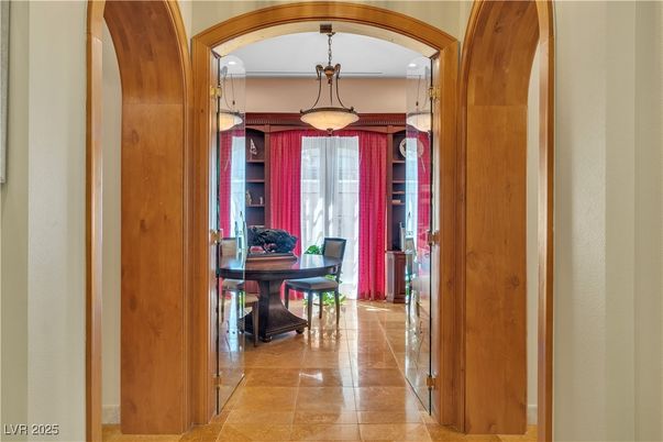 Dining room, Interior, Pendant Lights