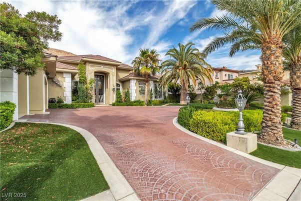 Backyard, Exterior, Facade, Mediterranean