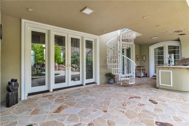 Exterior, Recessed Lighting