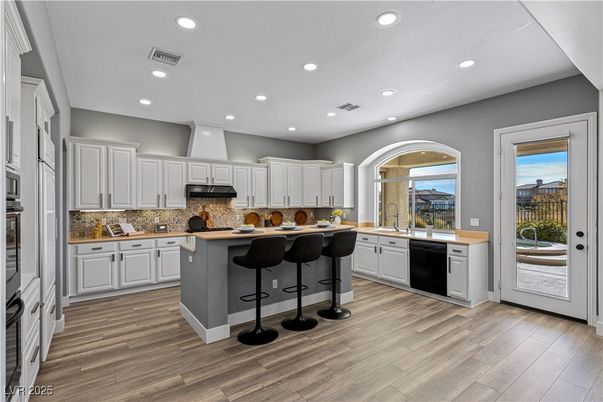 Interior, Kitchen, Recessed Lighting, Wood Texture Flooring
