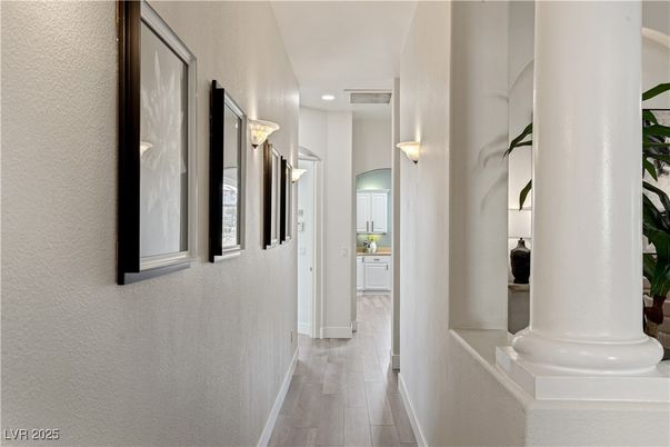 Interior, Recessed Lighting, Wood Texture Flooring