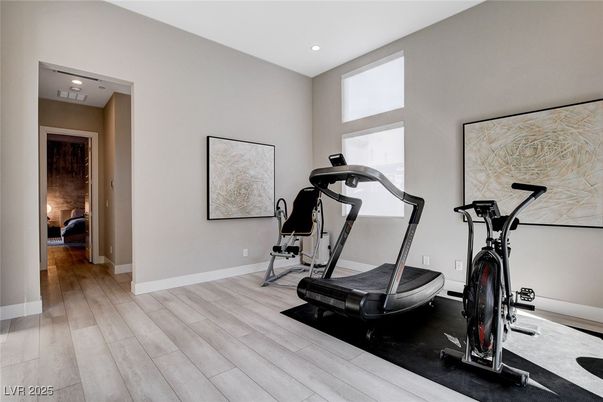 Fitness Equipment, Interior, Recessed Lighting, Wood Texture Flooring