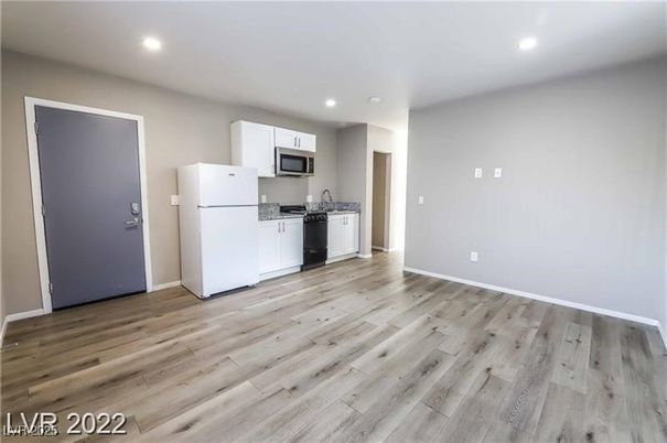 Empty room, Interior, Kitchen, Recessed Lighting, Wood Texture Flooring