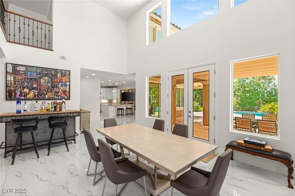 Dining room, Interior, Kitchen, Marble, Pendant Lights, Recessed Lighting