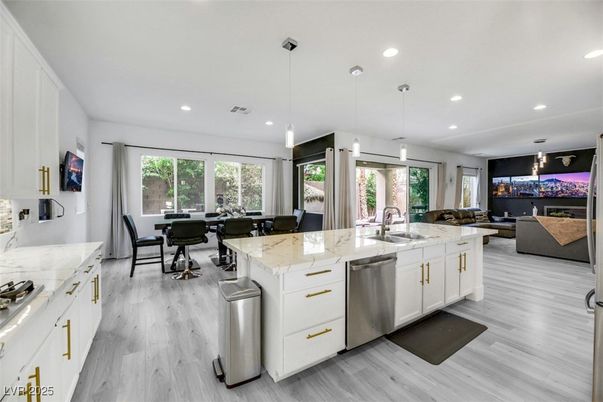Dining room, Interior, Kitchen, Living room, Pendant Lights, Recessed Lighting, Stainless Steel Appliances, Wood Texture Flooring
