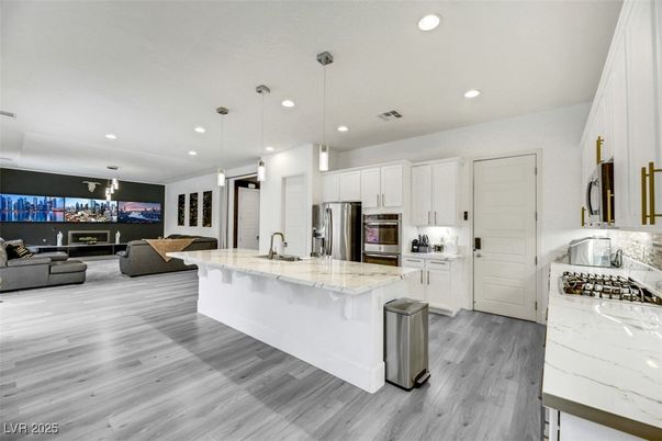 Interior, Kitchen, Living room, Pendant Lights, Recessed Lighting, Stainless Steel Appliances, Wood Texture Flooring