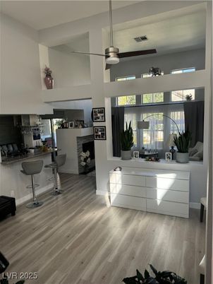 Interior, Pendant Lights, Wood Texture Flooring
