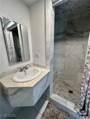 Bathroom, Interior, Marble Walls