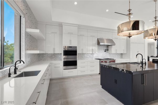 Interior, Kitchen, Pendant Lights, Recessed Lighting, Stainless Steel Appliances