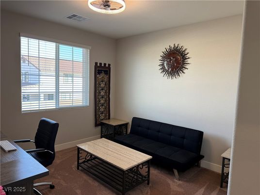 Home Office, Interior