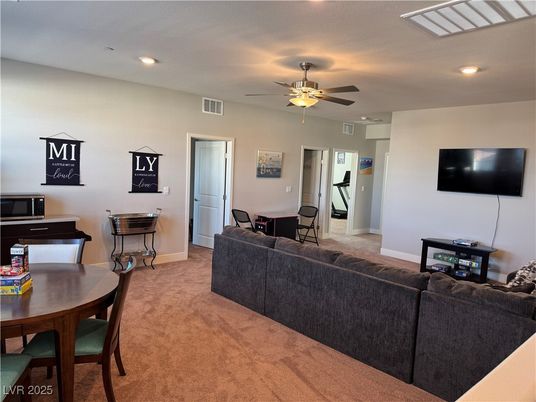 Dining room, Interior, Living room, Recessed Lighting