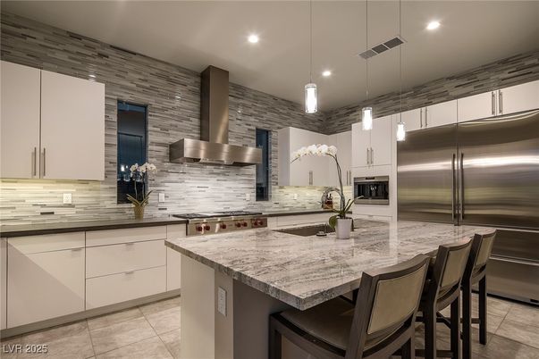 Interior, Kitchen, Pendant Lights, Recessed Lighting, Stainless Steel Appliances