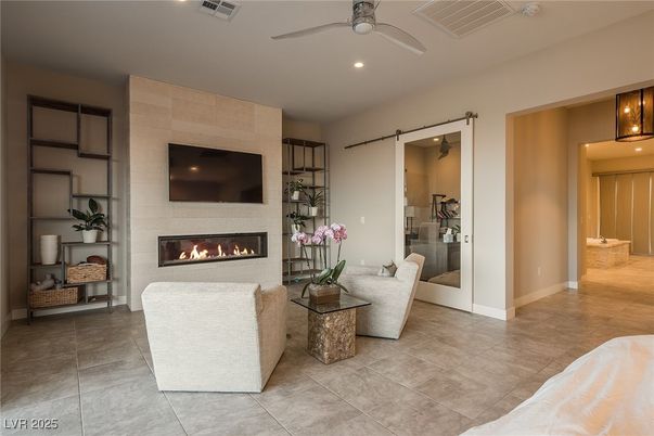 Fireplace, Interior, Living room, Recessed Lighting