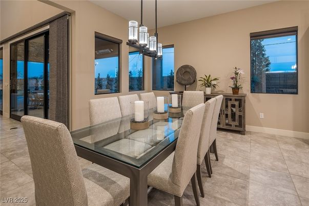 Dining room, Interior, Pendant Lights