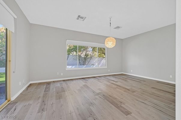 Chandelier, Empty room, Interior, Wood Texture Flooring
