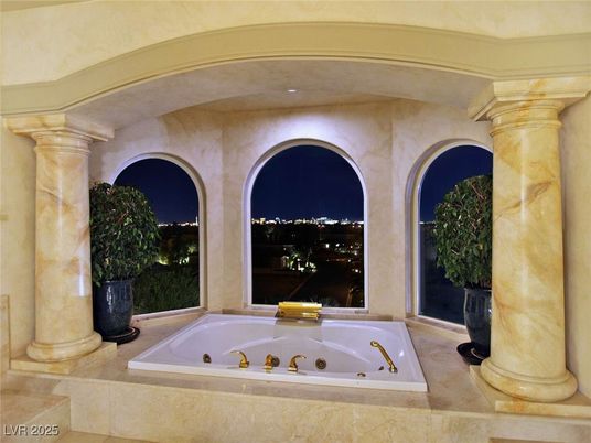 Bathroom, Exterior