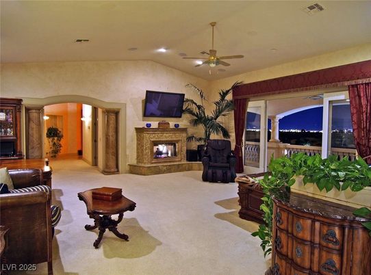 Fireplace, Interior, Recessed Lighting