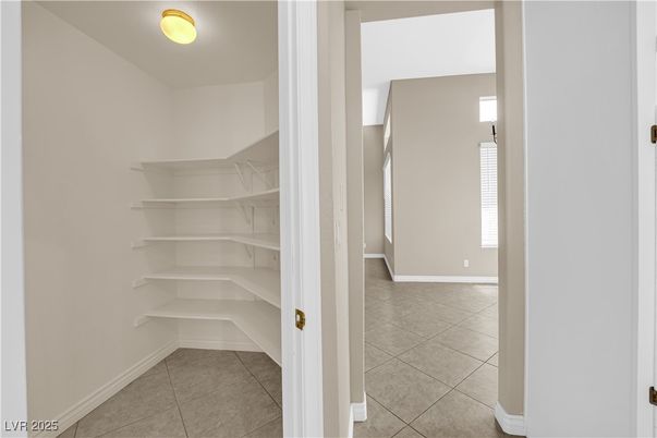Interior, Walk-in Closets