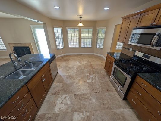 Interior, Kitchen, Pendant Lights, Recessed Lighting