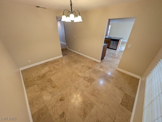 Empty room, Interior, Pendant Lights