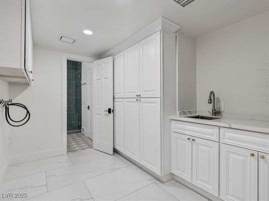 Bathroom, Interior, Marble, Recessed Lighting