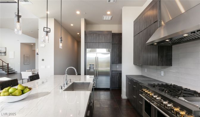 Interior, Kitchen, Pendant Lights, Recessed Lighting, Stainless Steel Appliances