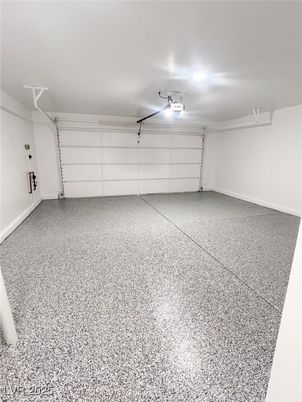 Garage, Interior