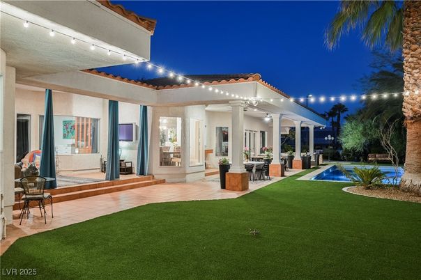 Backyard, Exterior, Pool