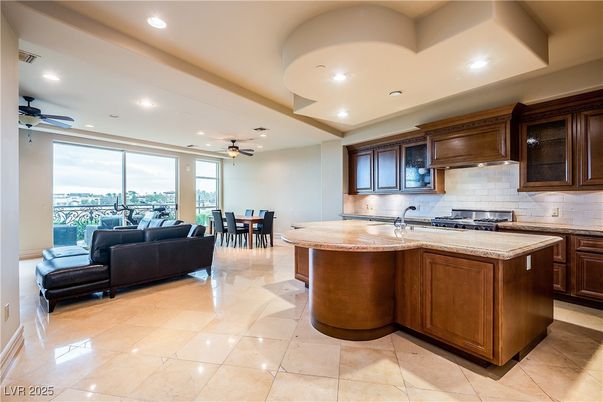 Dining room, Interior, Kitchen, Living room, Recessed Lighting