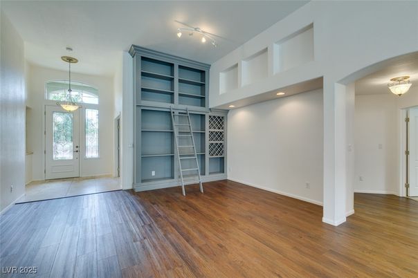 Empty room, Interior, Pendant Lights, Recessed Lighting, Wood Texture Flooring
