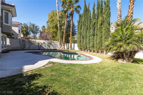 Backyard, Exterior, Pool