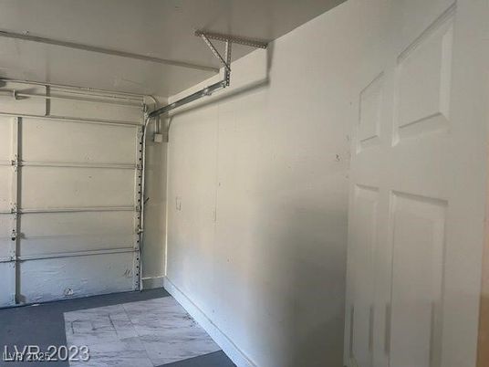 Garage, Interior