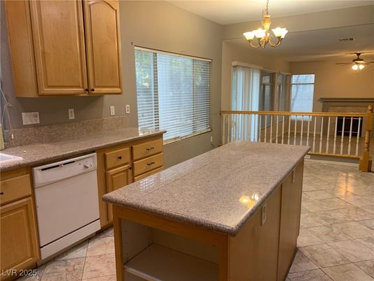 Chandelier, Interior, Kitchen