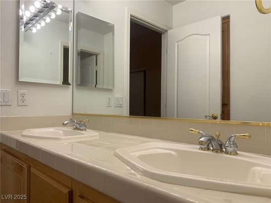 Bathroom, Dual Sink Vanities, Interior, Tile Countertops