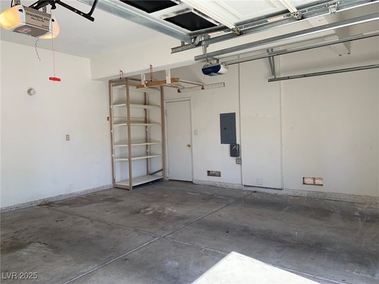 Garage, Interior