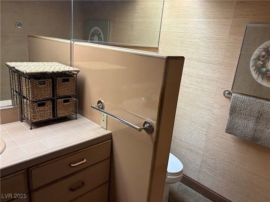 Bathroom, Interior, Tile Countertops