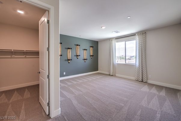 Empty room, Interior, Recessed Lighting, Walk-in Closets