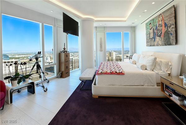 Bedroom, Interior, Recessed Lighting, Water