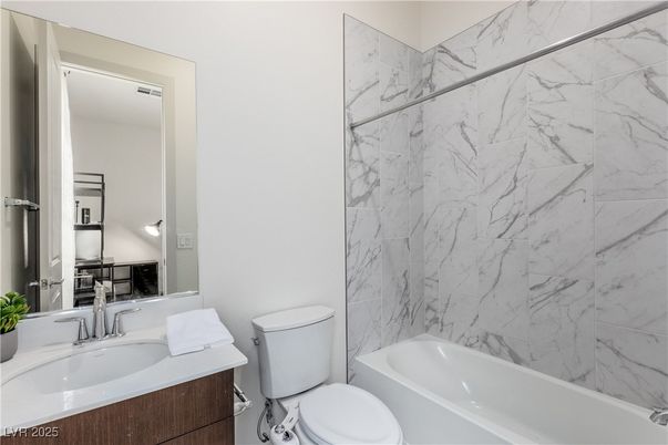 Bathroom, Interior, Marble Walls