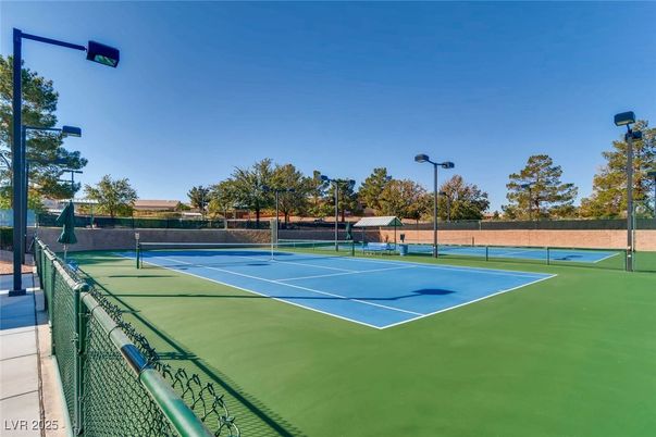 Exterior, Tennis Courts