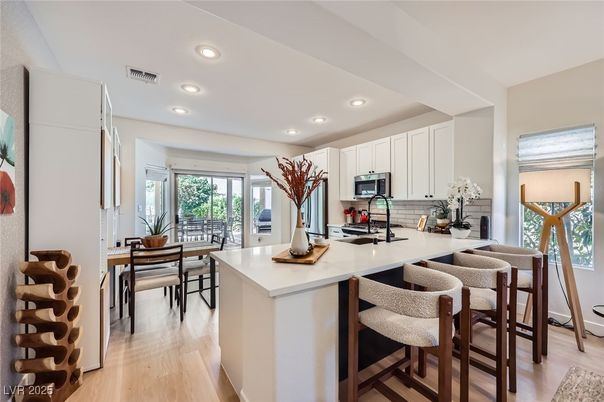 Dining room, Interior, Kitchen, Recessed Lighting, Wood Texture Flooring