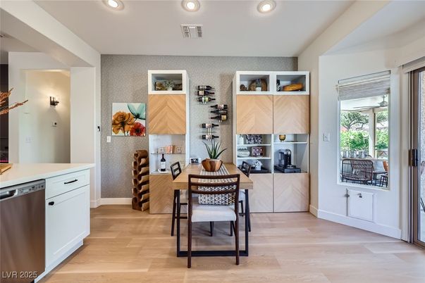 Dining room, Interior, Kitchen, Recessed Lighting, Wood Texture Flooring