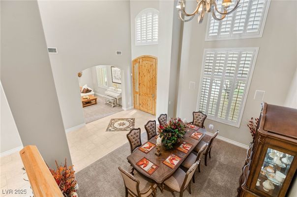 Chandelier, Dining room, Interior