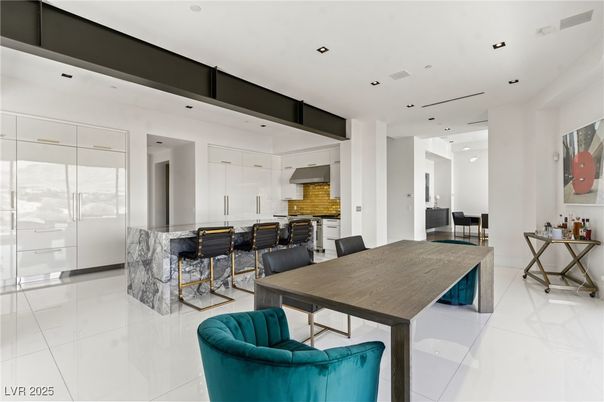 Dining room, Interior, Kitchen, Recessed Lighting