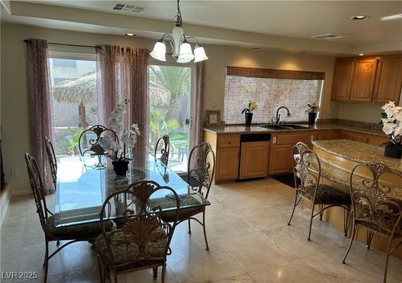 Dining room, Interior, Kitchen, Pendant Lights, Recessed Lighting